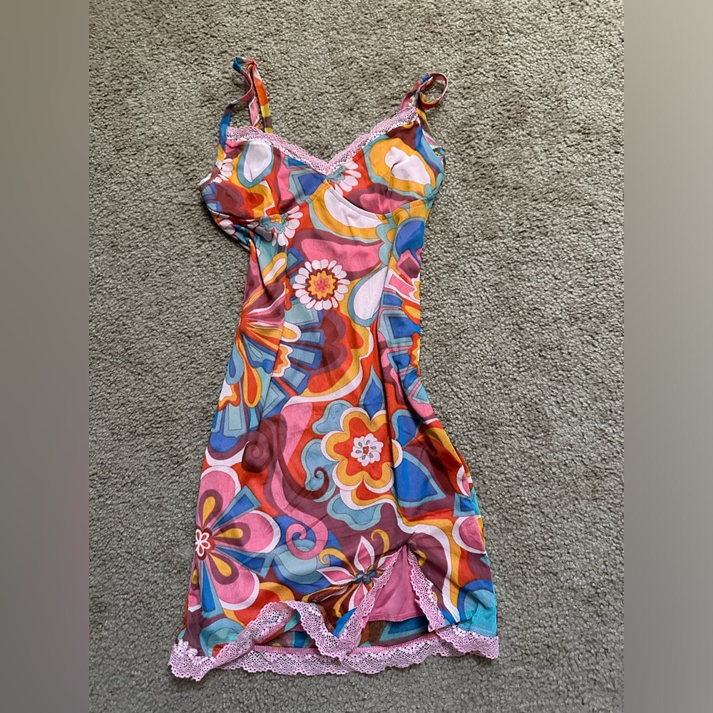 Groovy dress